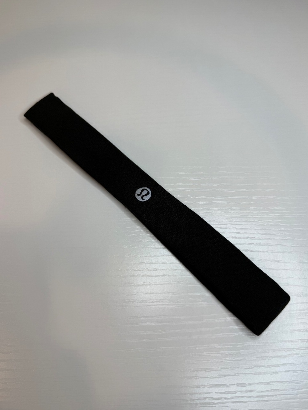 Lululemon Fly Away Tamer Headband - Black